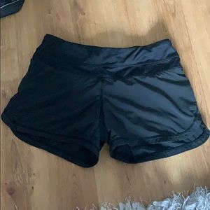 Lululemon black shorts size 4